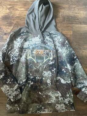 SHE Outdoor Women's TrueTimber Strata Camo Hoodie Size Small